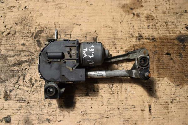 MOTEUR D ESSUIE GLACE SEAT ALTEA ( COTE CHAUFFEUR ) - Vue 1